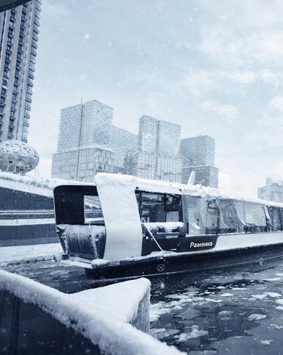 Пассажиры совершили более 2 млн поездок на регулярном речном маршруте "Киевский — Парк Фили"