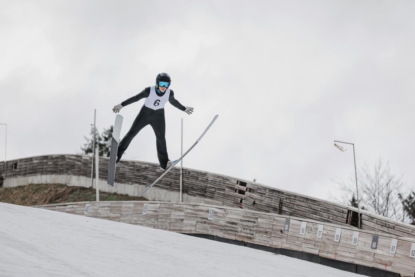Олимпийских прыгунов заподозрили в увеличении пенисов ради дальности полёта