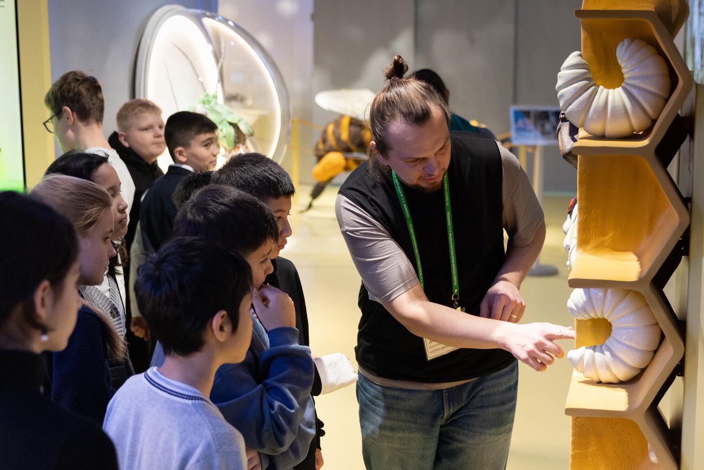 Москвичи рассказали, почему им нравится новая площадка "Биокластера" на ВДНХ