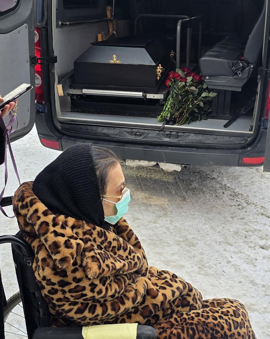 Дочери-инвалиду Баталова вызвали скорую после обвинений в побоях матери