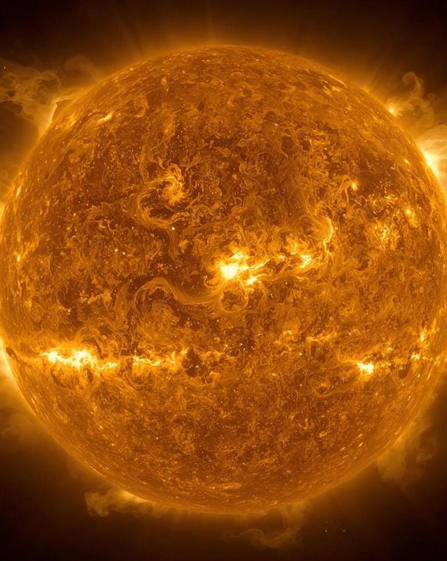 На Солнце внезапно завершился мощный всплеск активности. В начале февраля был зафиксирован один из самых мощных всплесков солнечной активности в XXI веке. Однако, как сообщают специалисты Лаборатории солнечной астрономии Института космических исследований РАН, этот всплеск внезапно прекратился, будто кто-то "выключил переключатель"