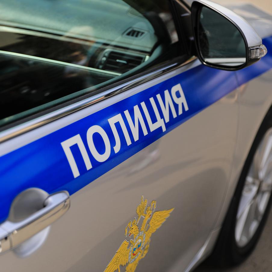 Раскрыты подробности жизни подельников несостоявшегося убийцы Алексеева. В подготовке покушения на генерал-лейтенанта участвовал военный пенсионер, критиковавший российское руководство, и соседка по жилому комплексу цели несостоявшегося киллера Любомира Корбы