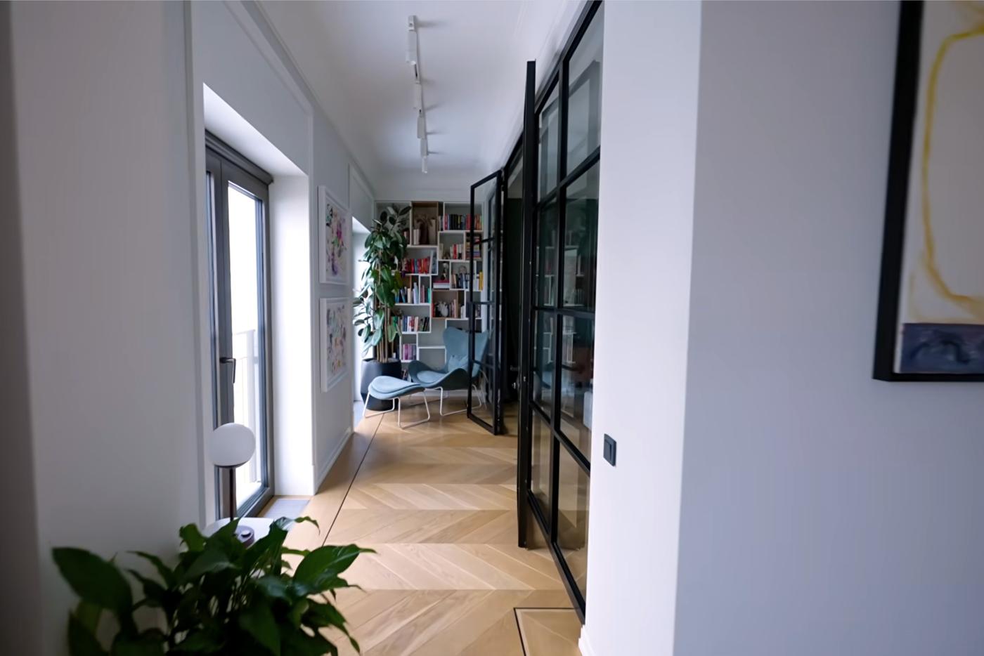 Вид на библиотеку.