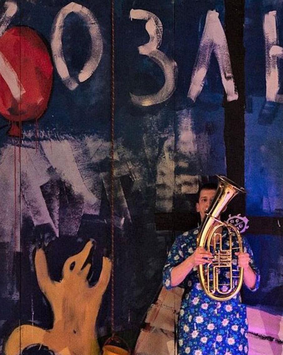 Билеты на спектакли театра "Шалом" на новой сцене можно найти в "Мосбилете"