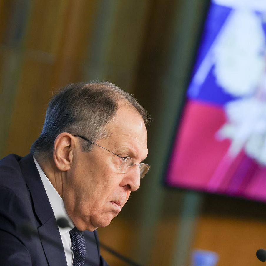 Лавров заявил, что США теперь не готовы к своим предложениям по Украине. Россия согласилась с предложениями Соединённых Штатов, выдвинутыми во время встречи президентов Владимира Путина и Дональда Трампа в Анкоридже в августе, однако американская сторона ныне отказывается от собственных инициатив. Об этом заявил министр иностранных дел Российской Федерации Сергей Лавров в интервью телеканалу TV BRICS