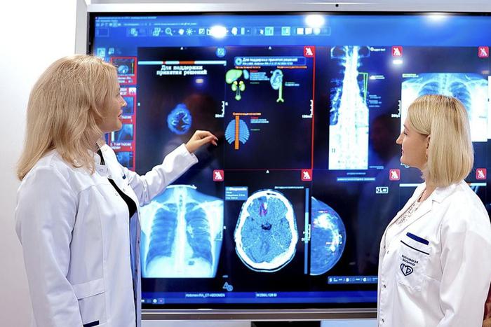 Собянин: Москва по поручению президента развивает ИИ-сервисы в сфере медицины