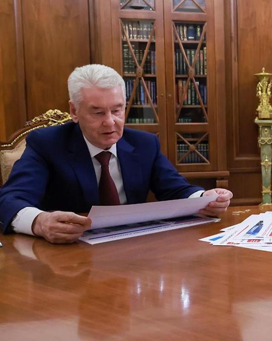 Стратегия Собянина имеет поддержку на самом высоком уровне — политолог Чеснаков