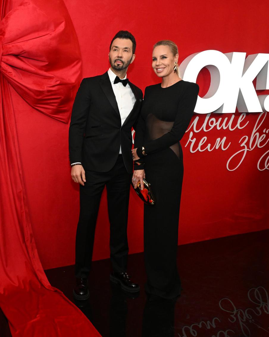 "Отказала мне шесть раз": Цой, Колдун, Клявер и другие звёзды рассказали истории своей любви