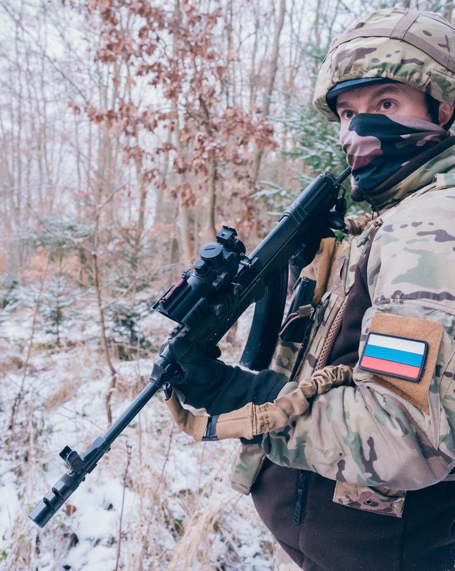 Российские войска заняли посёлок к западу от Гуляйполя. Вооружённые силы Российской Федерации продолжают успешно вести боевые действия на территории Украины. В ходе операции подразделения группировки "Восток" заняли населённый пункт Зализничное, который находится к западу от города Гуляйполе. До начала военных действий в селе проживало около тысячи человек