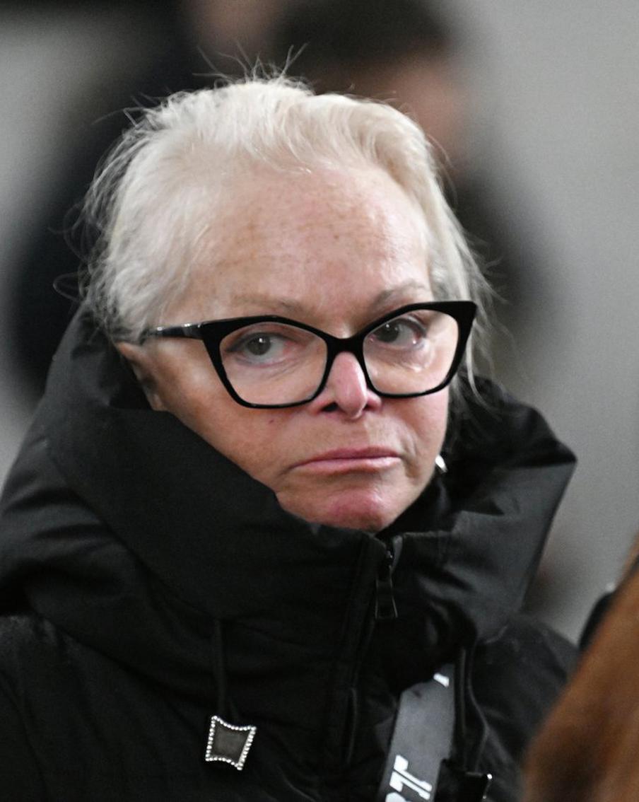 "Из князи в грязи": как выглядит халупа, в которой теперь прописана Лариса Долина