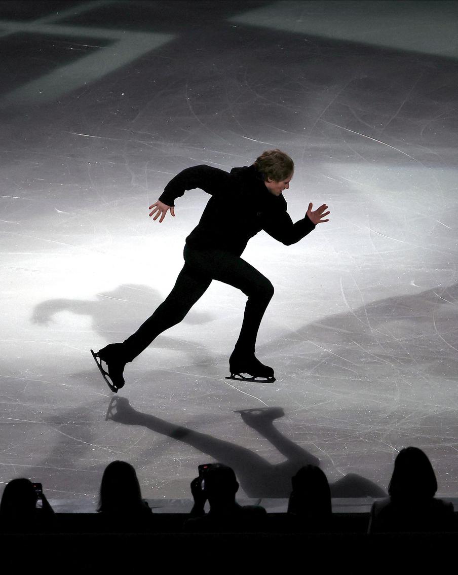 "Опережает фигурное катание на 50 лет": в США объяснили, чем Малинин круче Гуменника