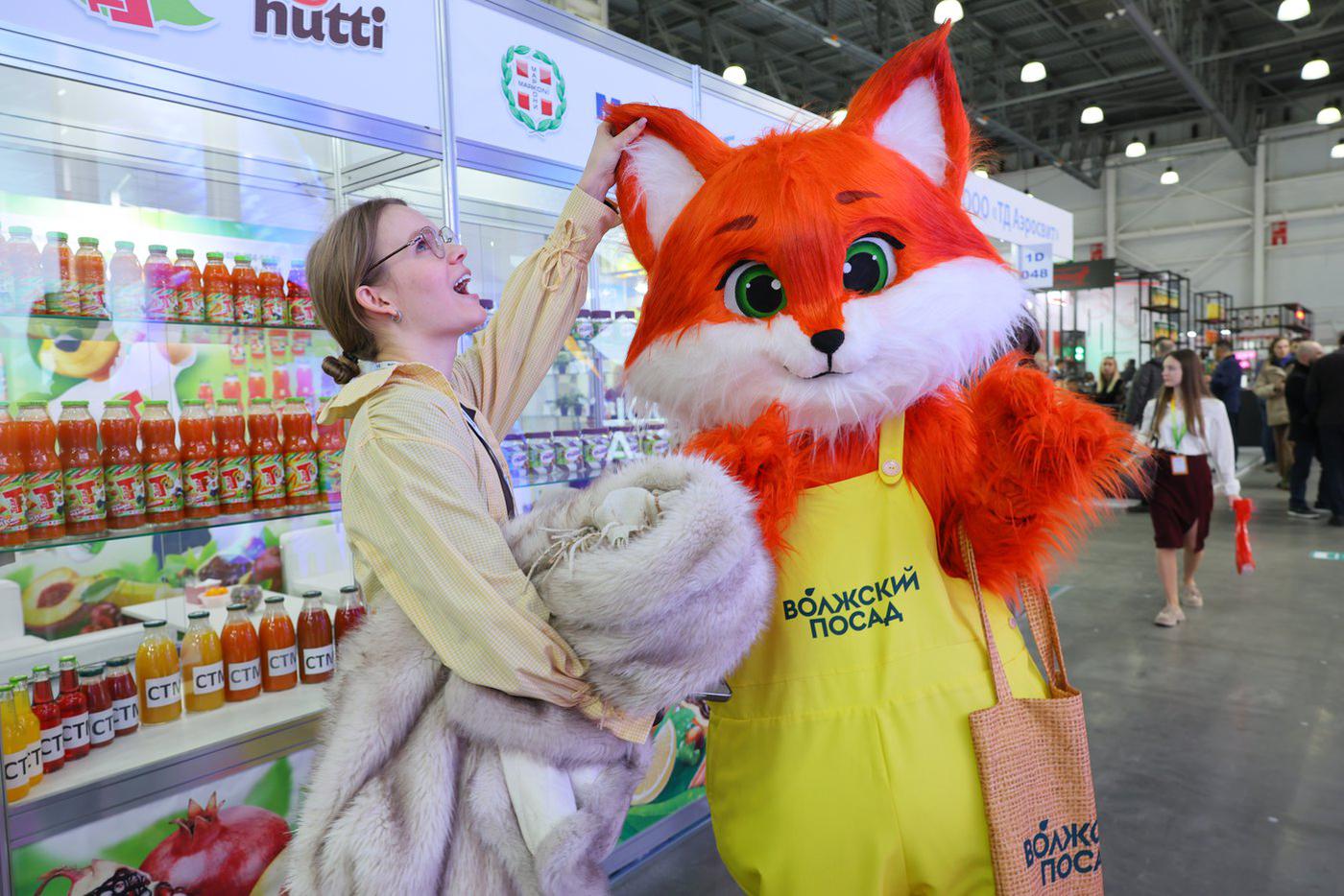 Четвёртый день столичный "Экспоцентр" лопается от гастрономических новинок