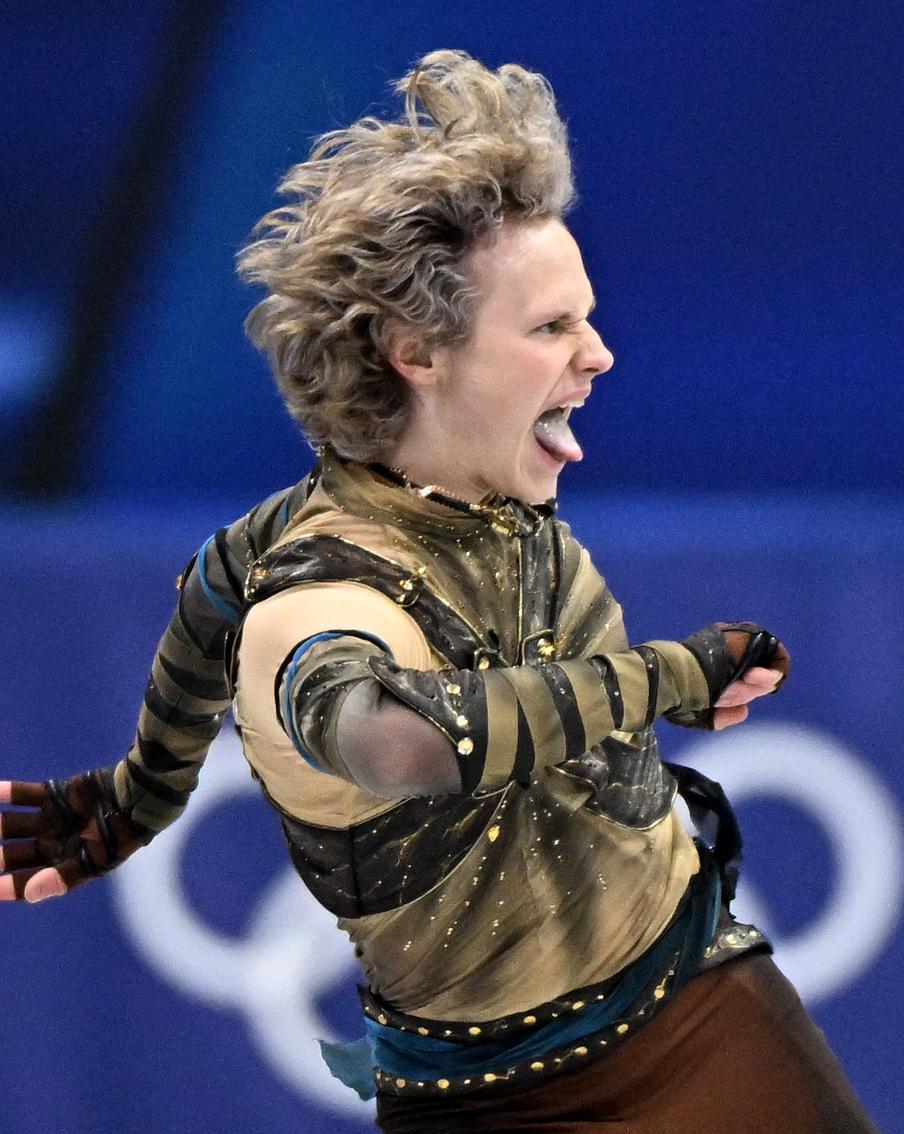 Сын российских фигуристов превратил Игры в свой бенефис