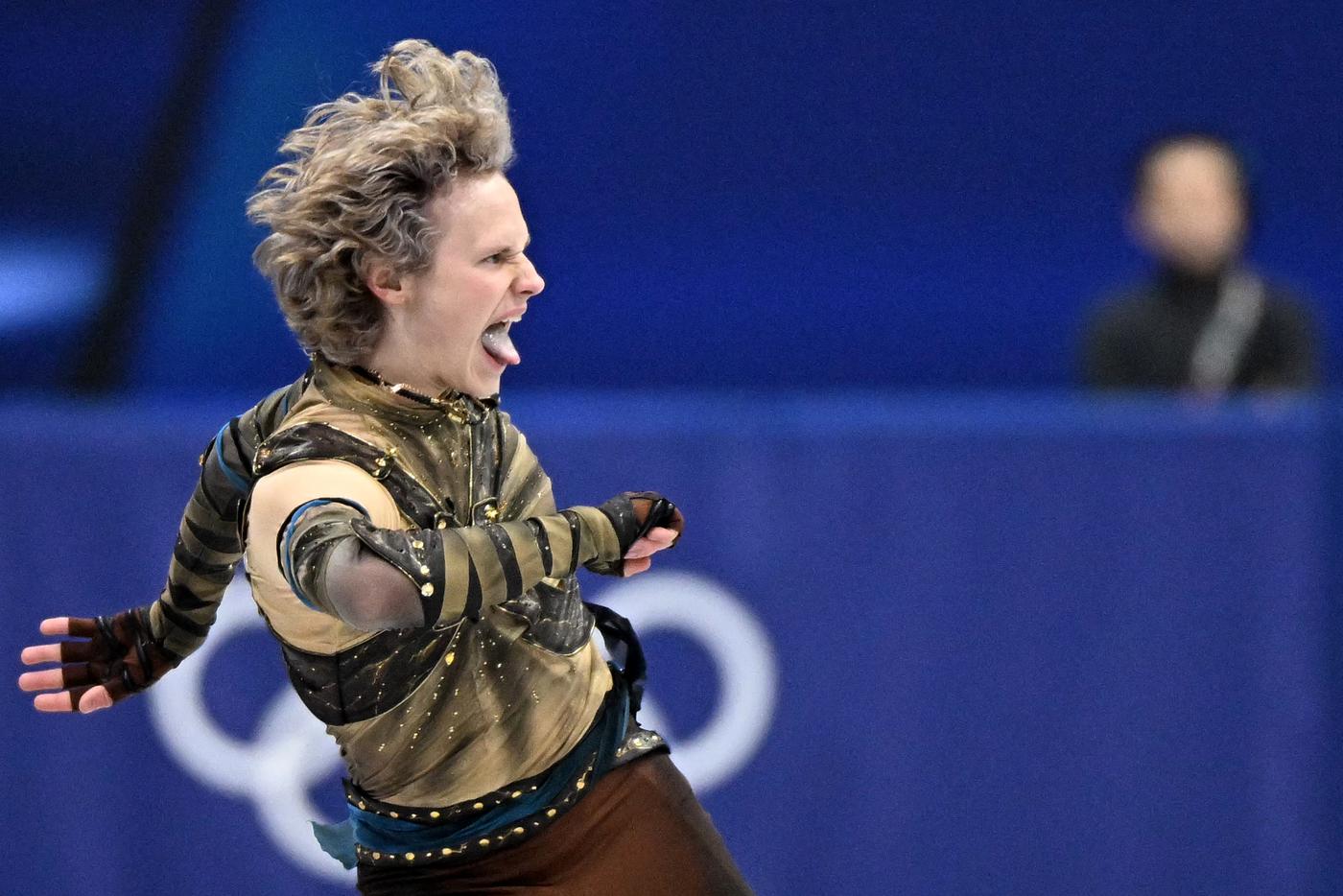 Сын российских фигуристов превратил Игры в свой бенефис