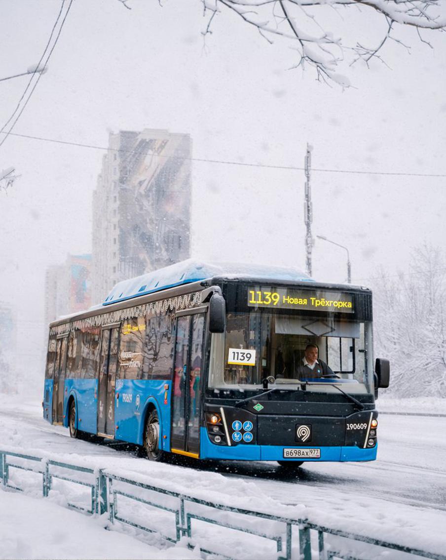 Почти 5 млн поездок совершили пассажиры на пригородных маршрутах проекта "Москва – область" Московского транспорта. По договорённости между правительствами Москвы и Московской области в 2025 г. в систему Московского транспорта включено 25 действующих пригородных маршрутов на северо-западном, северном и западном направлениях