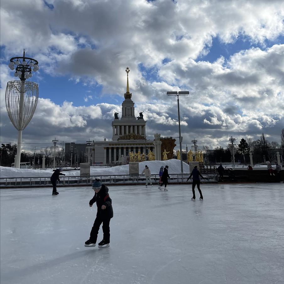 Москва уйдёт в оттепель – синоптики предупредили о снеге с дождём. Жителей столицы ждёт нестабильная зимняя погода с мокрым снегом, дождём и потеплением. Температура поднимется выше нуля, а атмосферное давление останется пониженным