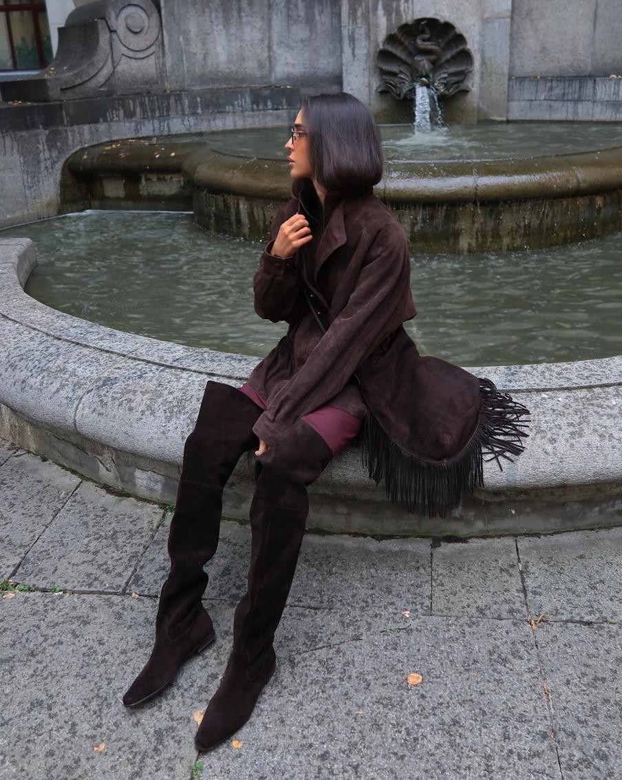 Мягкая длинная бахрома отлично впишется в стиль вестерн и бохо.