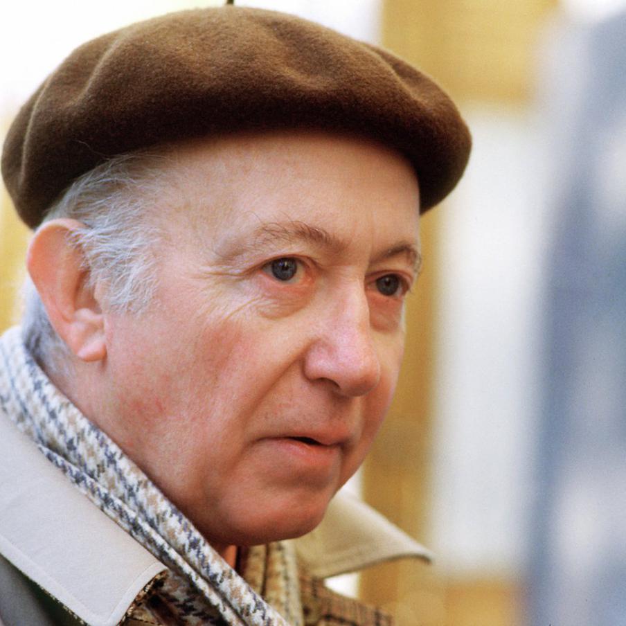 Скончался историк Рой Медведев – ему было 100 лет. О смерти известного исследователя и публициста сообщили родственники. По предварительной информации, причиной стала сердечная недостаточность