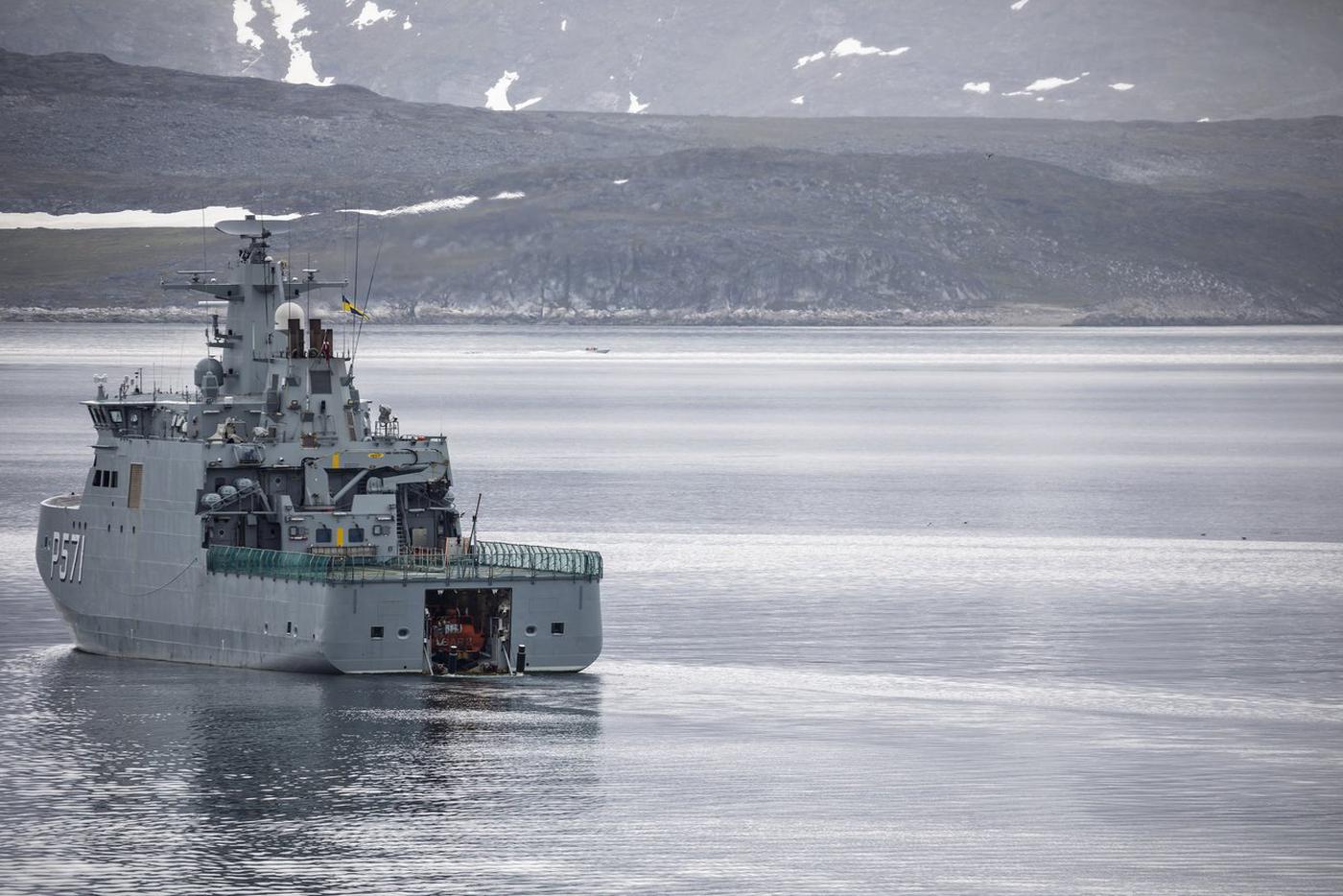 Миссия НАТО "Арктический страж" может привести к обострению отношений США и России