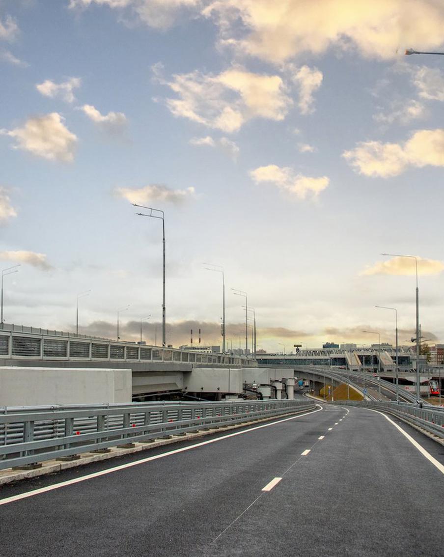 Эксперт: Чтобы обеспечить комфорт сотен тысяч москвичей, нужно продолжать развивать транспортную сеть Москвы