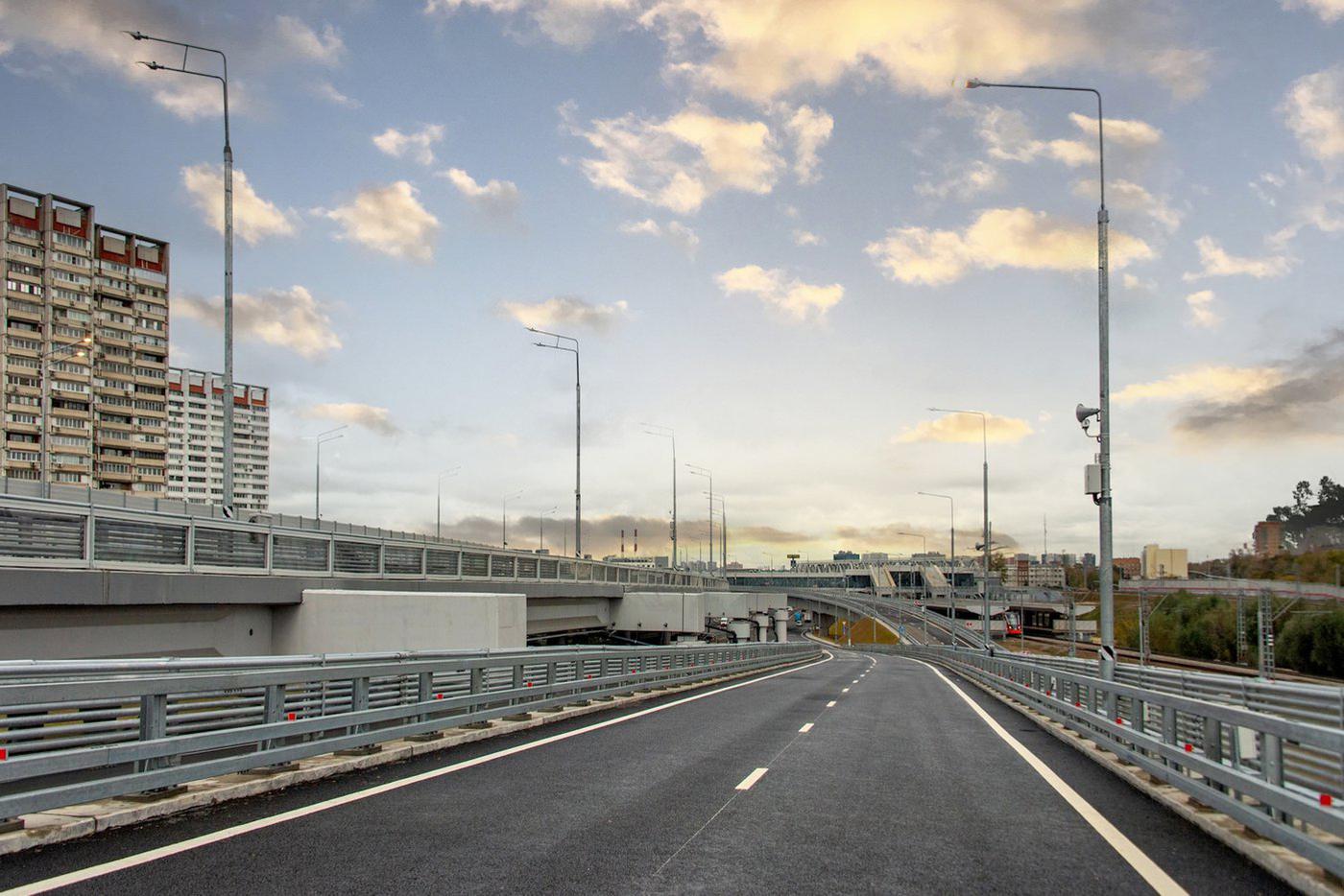 Эксперт: Чтобы обеспечить комфорт сотен тысяч москвичей, нужно продолжать развивать транспортную сеть Москвы