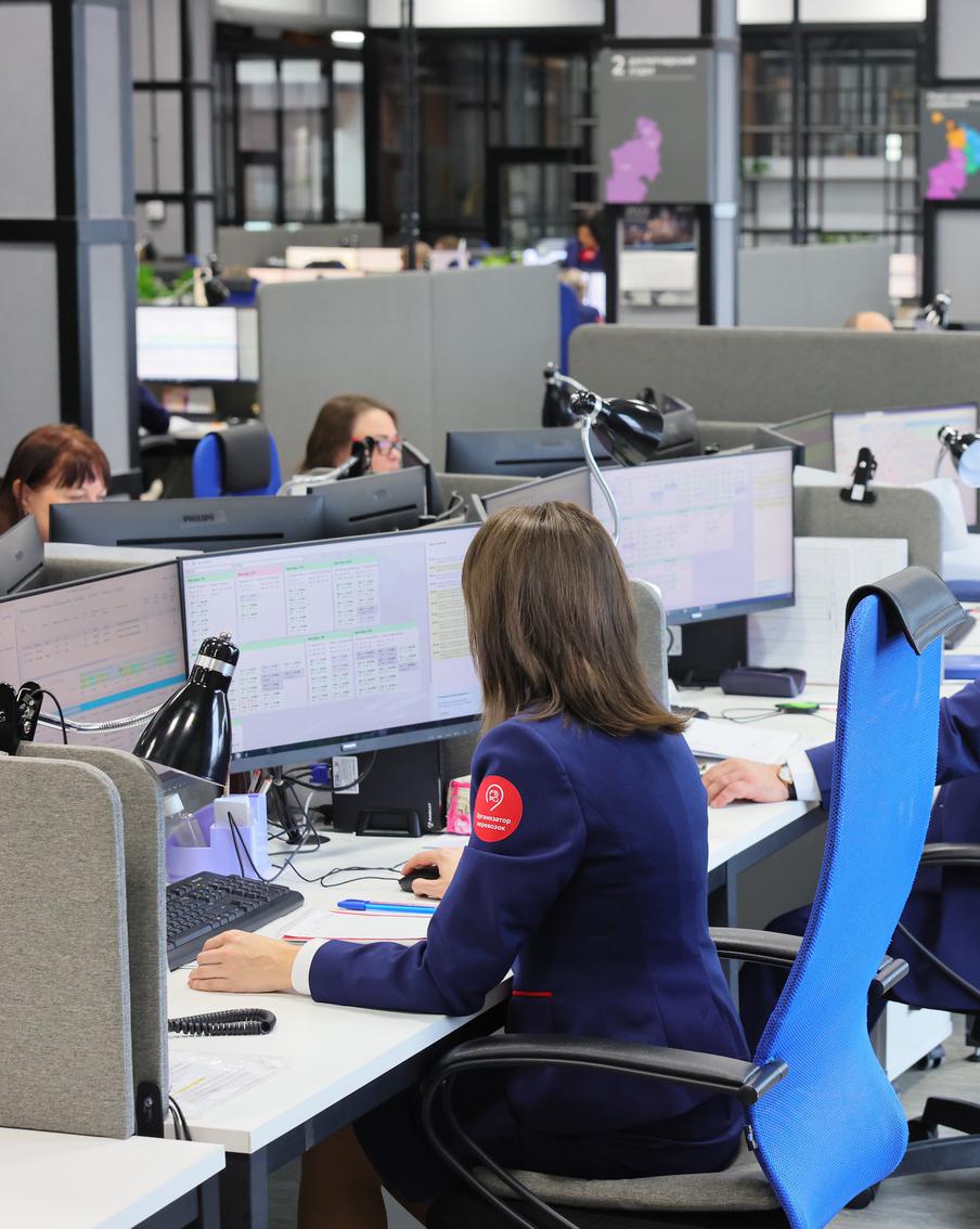 Диспетчеры наземного транспорта сэкономили пассажирам 22 тыс. часов в пути