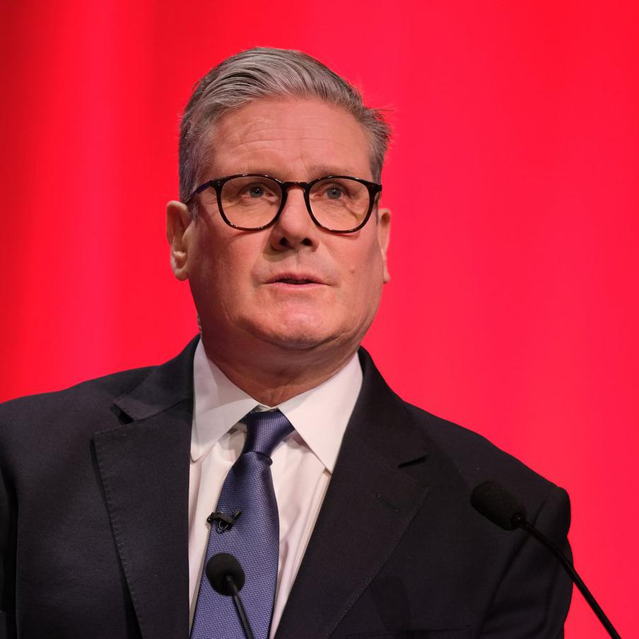 Власти Великобритании пригрозили мощной реакцией любому, кто нападёт на НАТО. Британский премьер-министр Кир Стармер заявил, что в случае нападения третьих стран Северо-атлантический альянс ответит агрессору в "полной мере"