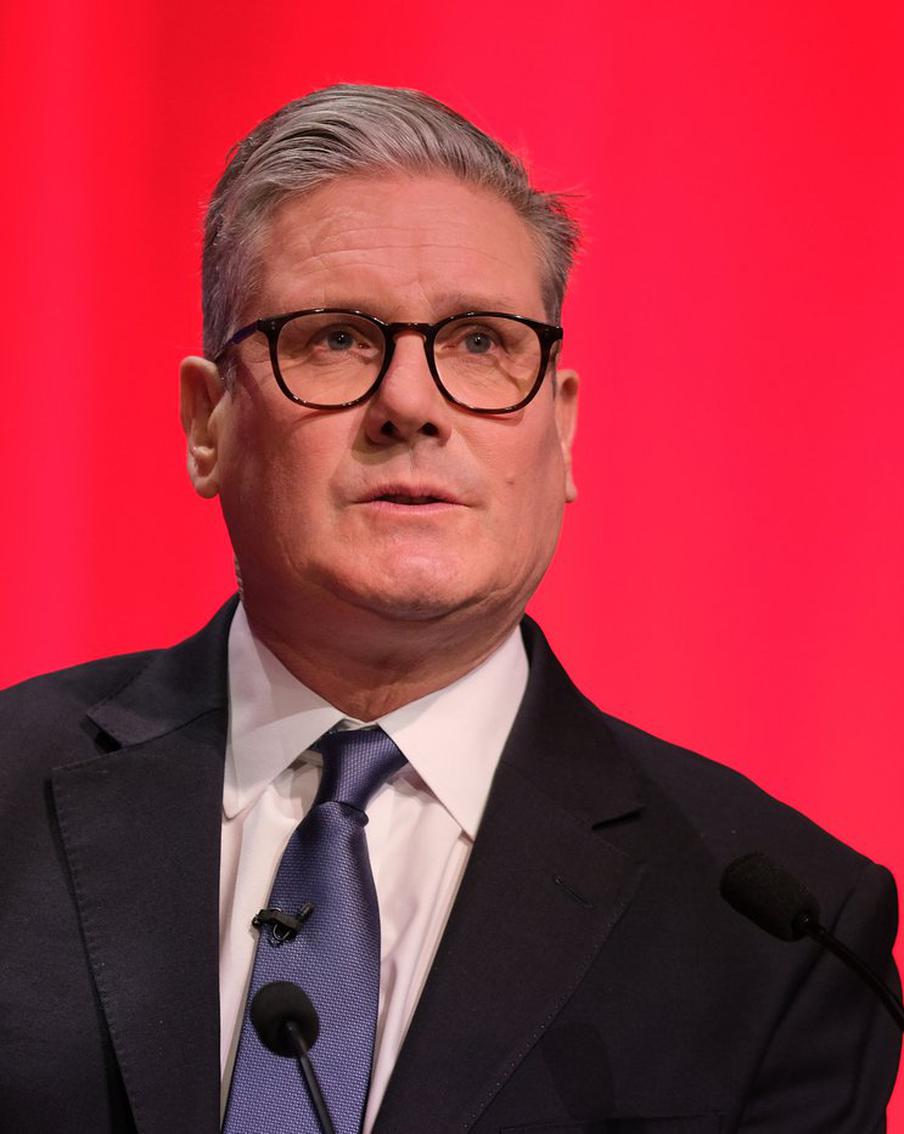 Власти Великобритании пригрозили мощной реакцией любому, кто нападёт на НАТО. Британский премьер-министр Кир Стармер заявил, что в случае нападения третьих стран Северо-атлантический альянс ответит агрессору в "полной мере"