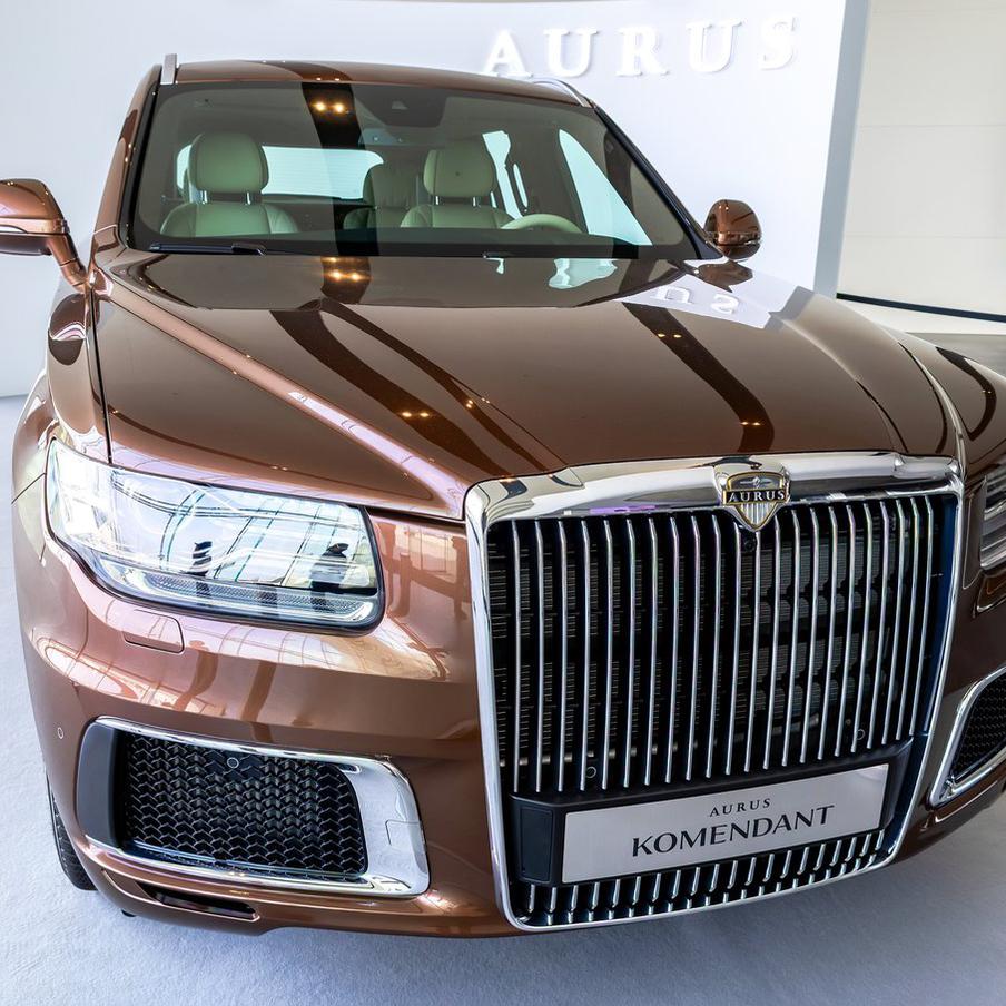 В России могли приостановить производство всей линейки автомобилей Aurus. В Татарстане могли временно приостановить производство российских автомобилей представительского и высшего класса Aurus. Причина произошедшего неизвестна