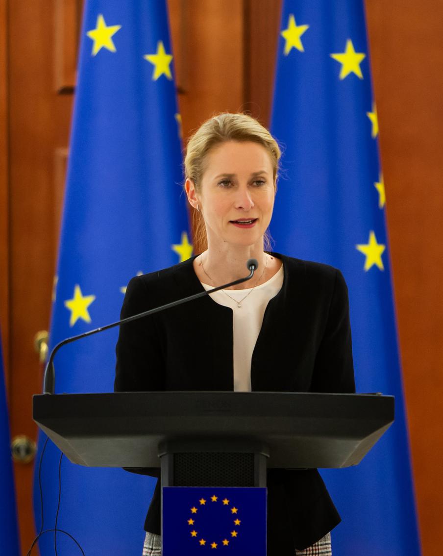 Каллас: страны ЕС не готовы назвать дату приема Украины в сообщество. Глава европейской дипломатии Кайя Каллас сообщила, что страны-члены Евросоюза пока не готовы назвать конкретную дату вступления Украины в союз. Она подчеркнула важность ускорения процессов принятия решений в рамках ЕС