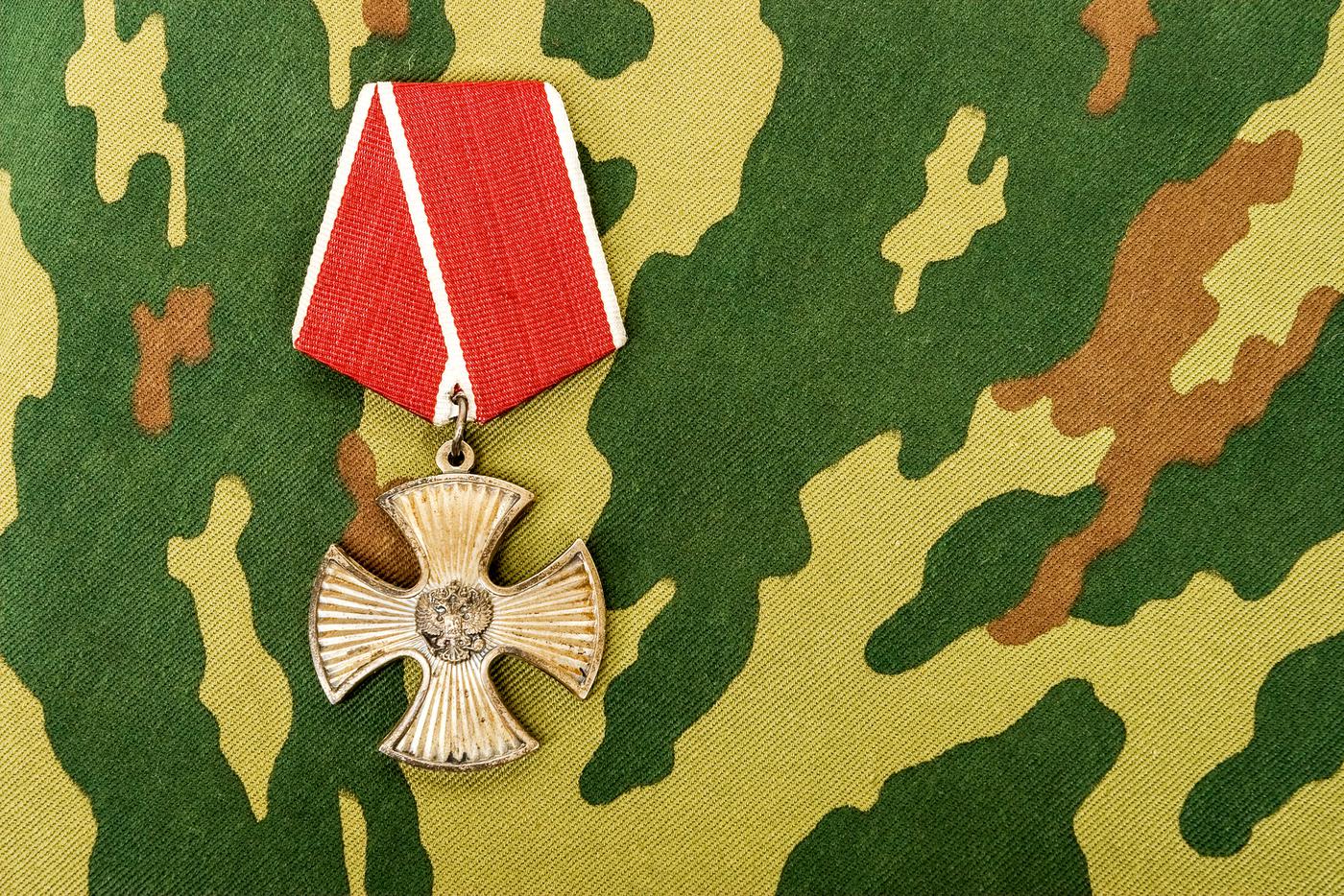 Актёра из сериала "Триггер" Ткаченко посмертно наградили орденом Мужества