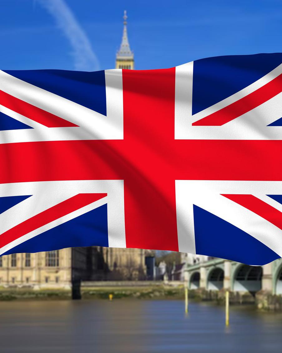 В Великобритании попросили не разглашать некоторые файлы Эпштейна. Полиция Великобритании обратились к правительству с просьбой не публиковать часть переписки между послом в США Питером Мандельсоном и главой аппарата премьер-министра Морганом Максуини, касающуюся дела Джеффри Эпштейна