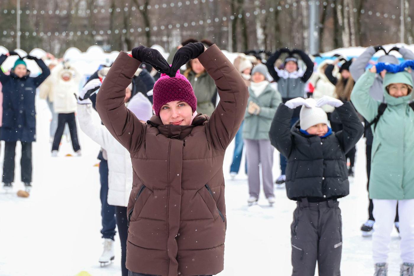 В "Лужниках" установили мировой рекорд на тренировке со звёздными фигуристами