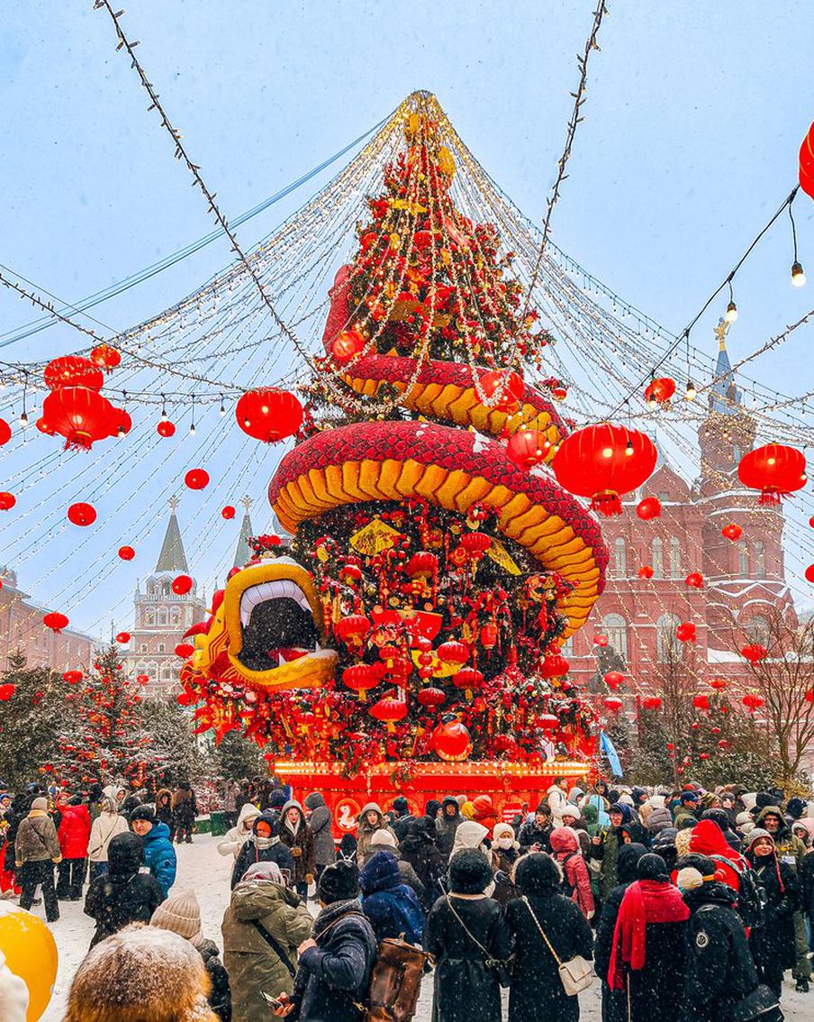 Медиабанк "Мосфото" показал, как в столице встречают китайский Новый год