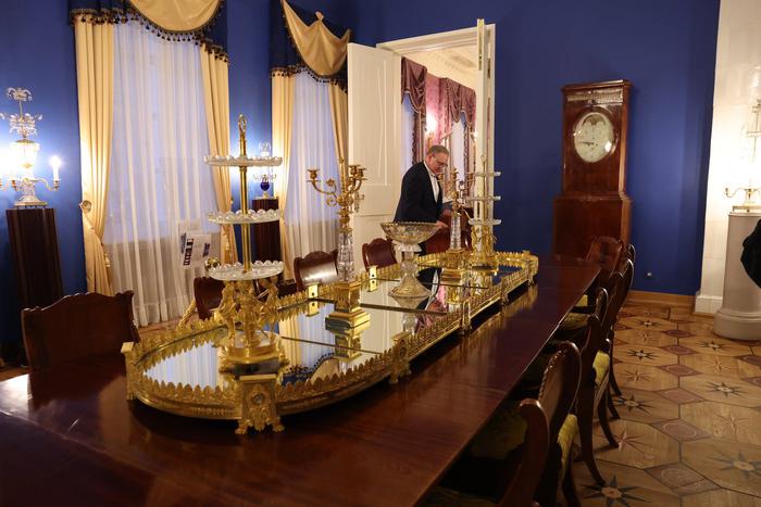 195 лет назад Пушкин собрал друзей на мальчишник: что он ел и пил с друзьями на Арбате