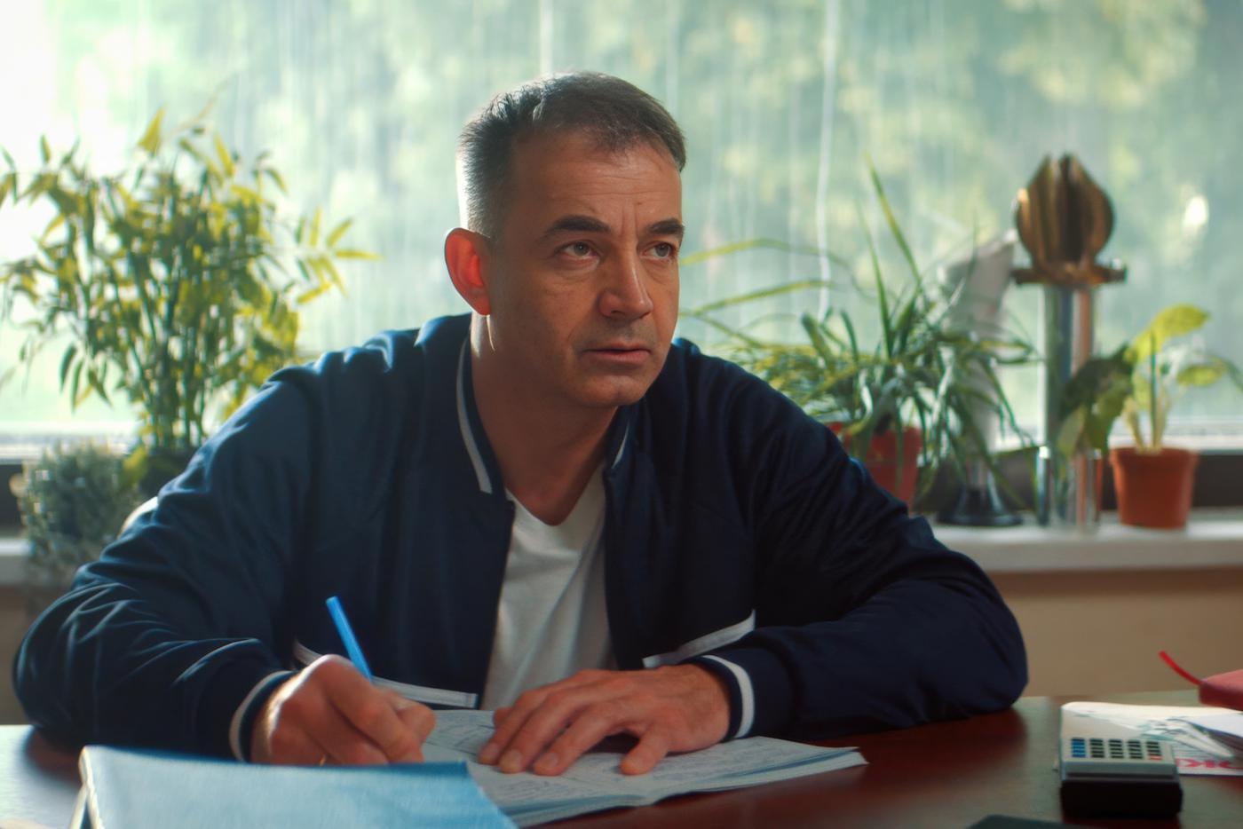 Дмитрий Певцов всю жизнь занимается спортом.