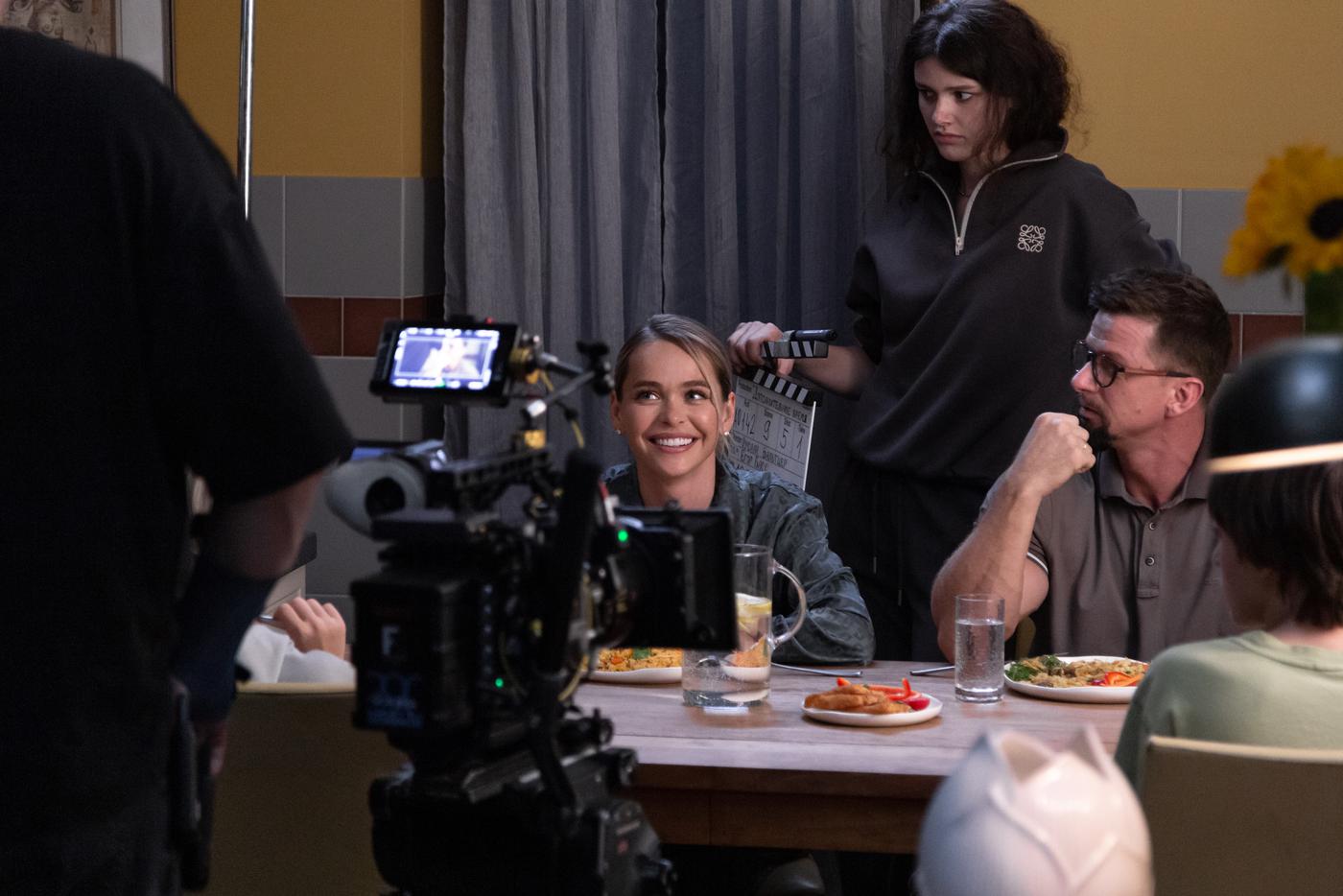 Анна Хилькевич на съёмках картины "Дополнительное время".