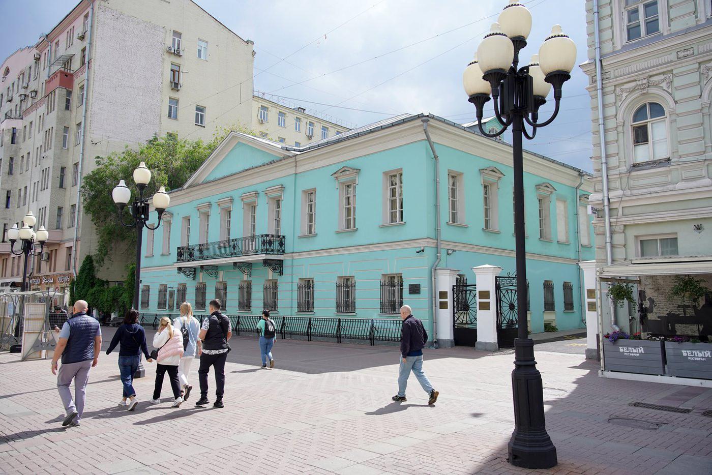 Дом на Арбате, который снял Пушкин перед свадьбой.