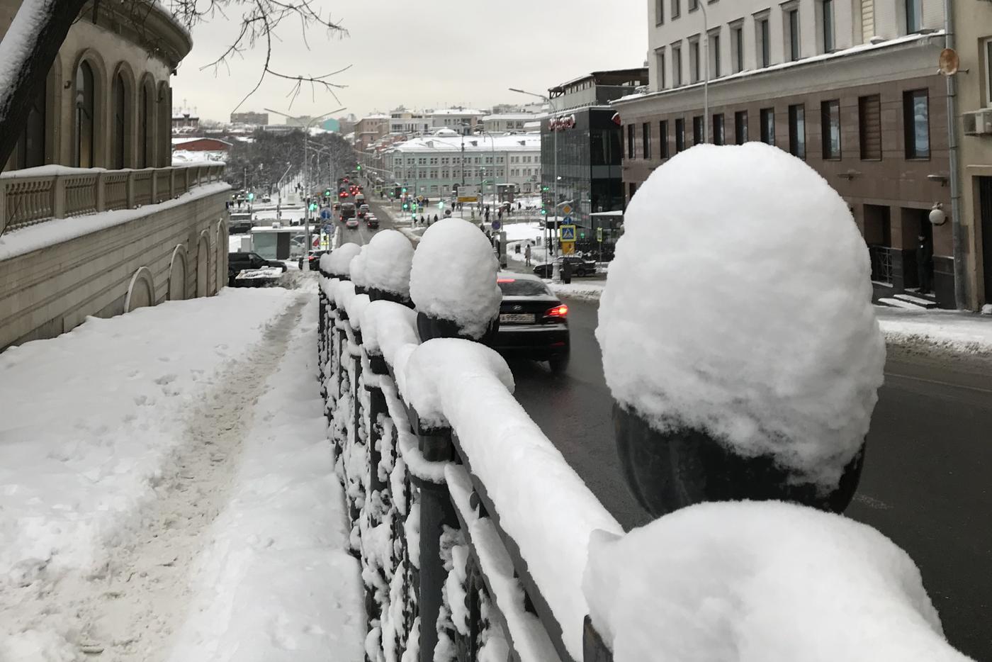 Сколько снега выпало в Москве за последние сутки
