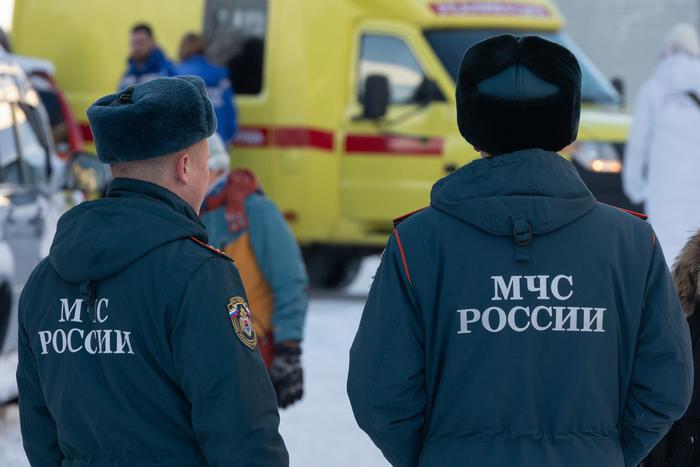 СК перечислил возможные причины инцидента с вертолётом Robinson в Приамурье