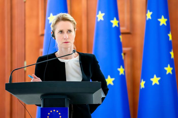 В Евросоюзе назвали срок возможного введения нового пакета антироссийских санкций