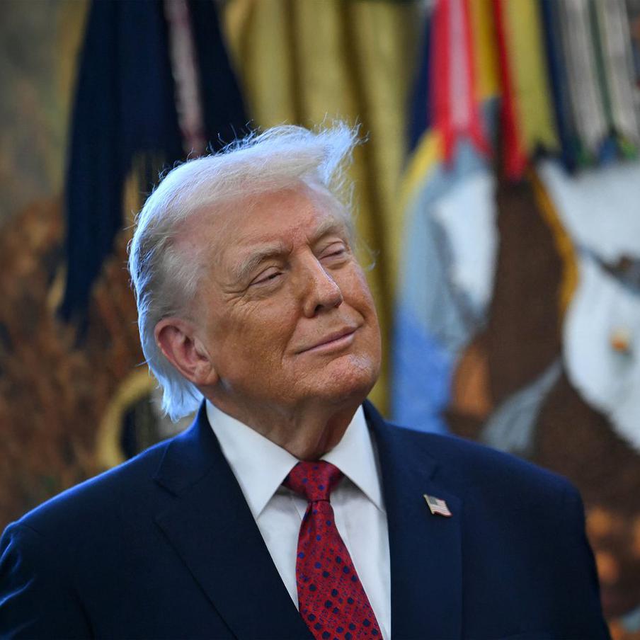 Введённые Трампом против всего мира пошлины начнут действовать 24 февраля. Американский президент Дональд Трамп заявил о введении против импорта из всех стран мира новых пошлин с 24 февраля. Они будут действовать почти полгода