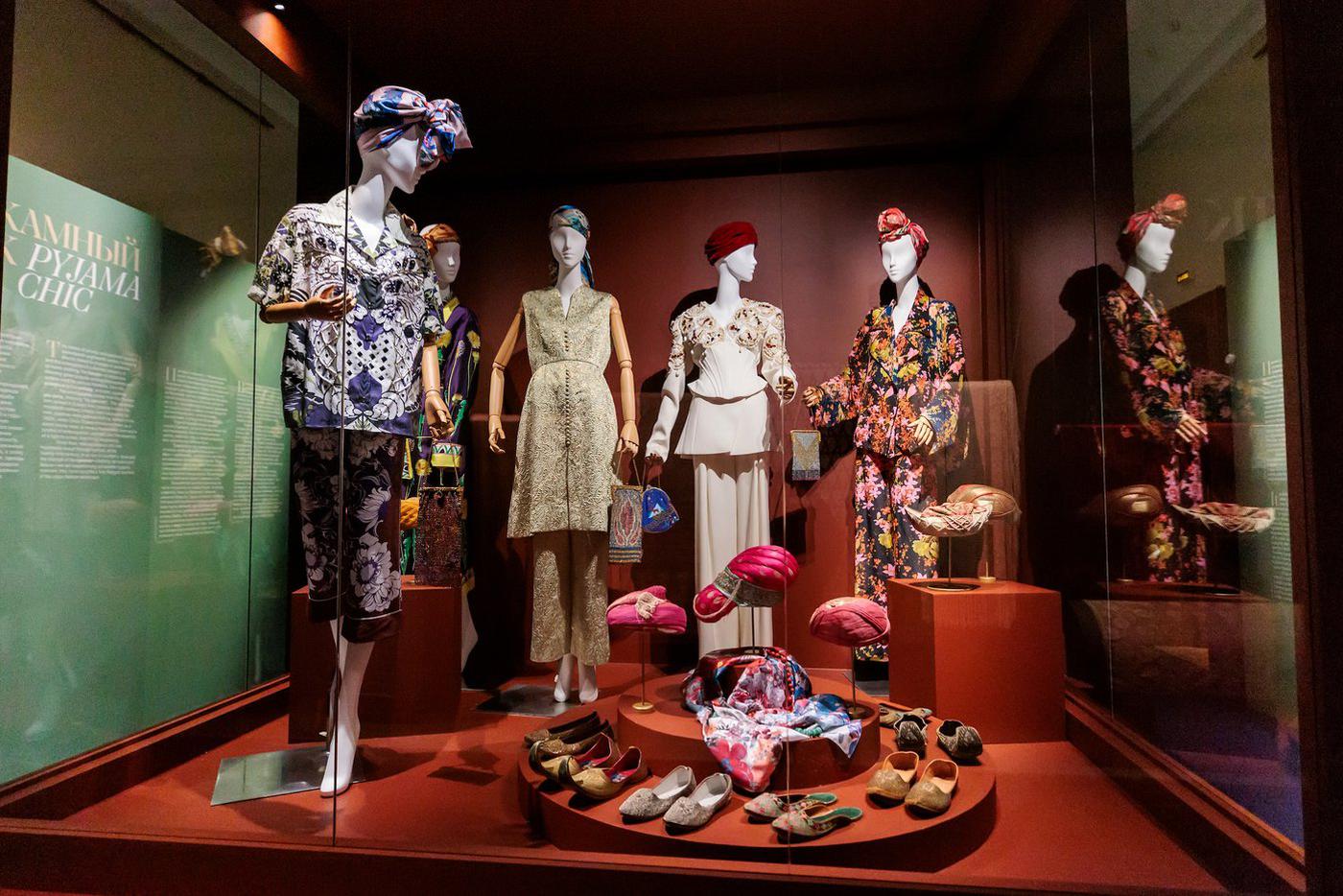 Пижамный стиль не покидает Европу уже три столетия.