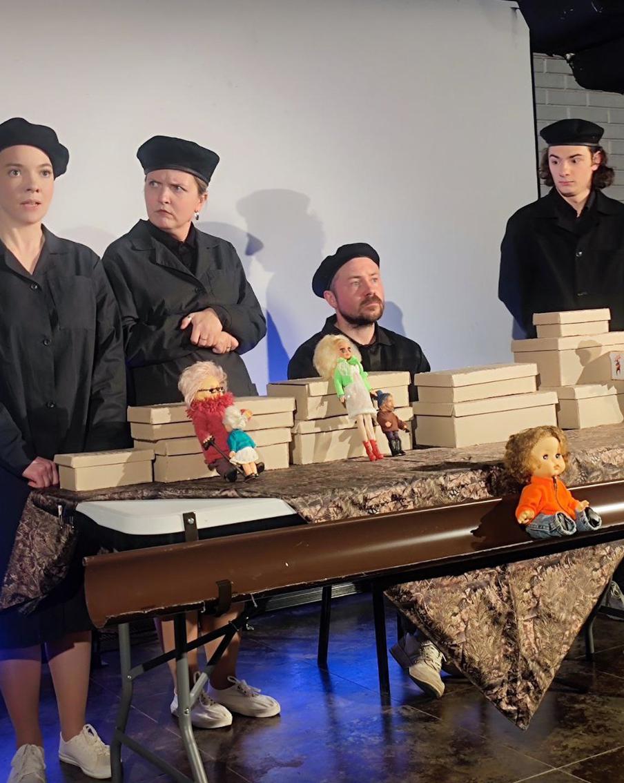 Возлежание в "Одноместной канаве" как способ пережить выгорание и кризис среднего возраста