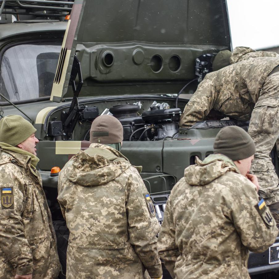 Режим Зеленского готовит Одессу к обороне: рвы, мины и "капканы" на подступах. Украинское командование отчиталось о масштабных фортификационных работах в Одесской области. Регион готовят к круговой обороне