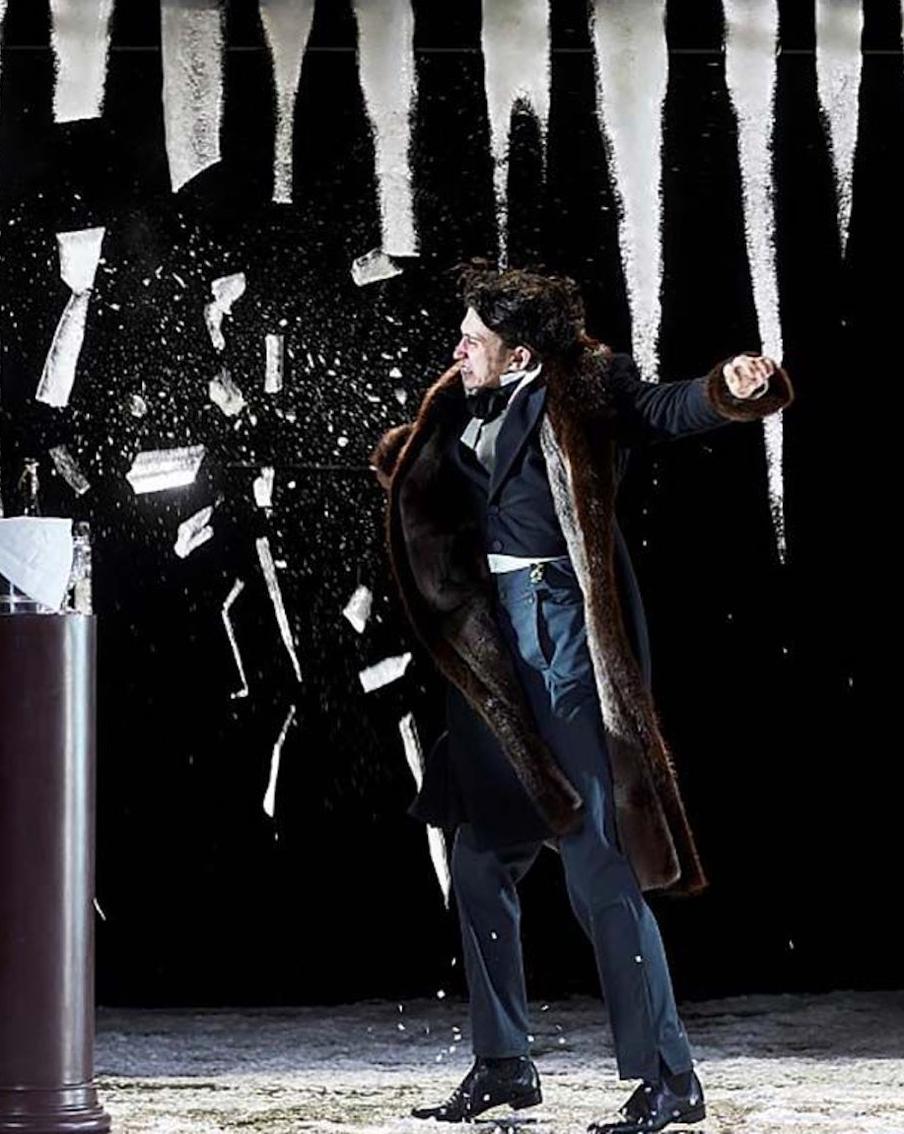 Чехов, Ионеско и другие: какие спектакли можно посмотреть в театрах этой весной