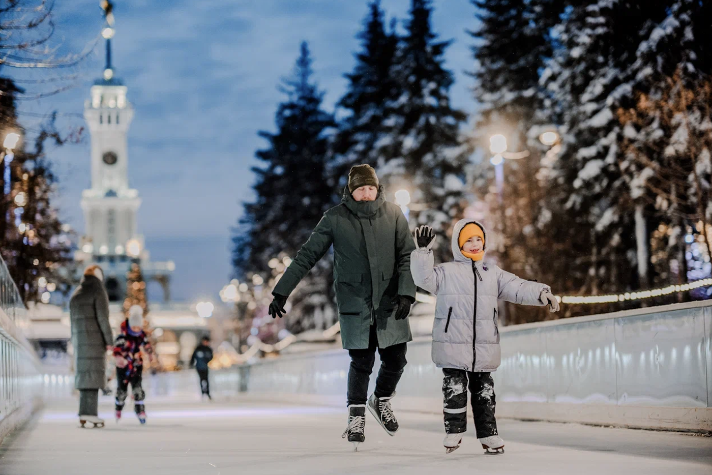 Каток на Северном речном вокзале будет работать до 1 марта включительно