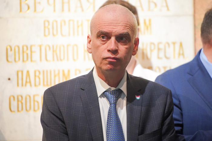 Академик испытал его на себе: в России создали лекарство от неизлечимой болезни