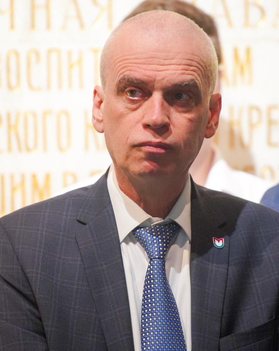 Академик испытал его на себе: в России создали лекарство от неизлечимой болезни