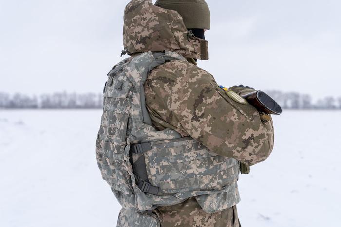 РИА "Новости": ВСУ перебрасывают под Сумы группу 140-го центра ССО